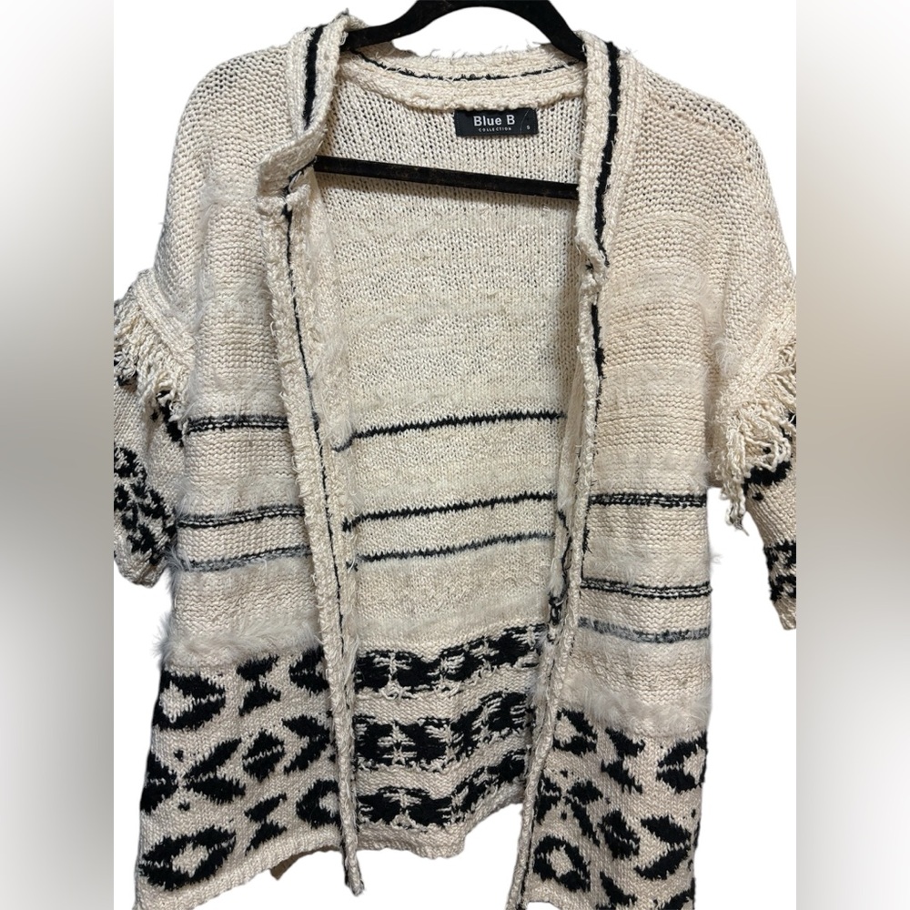 Blue‎ B Collection Women’s size Small sweater